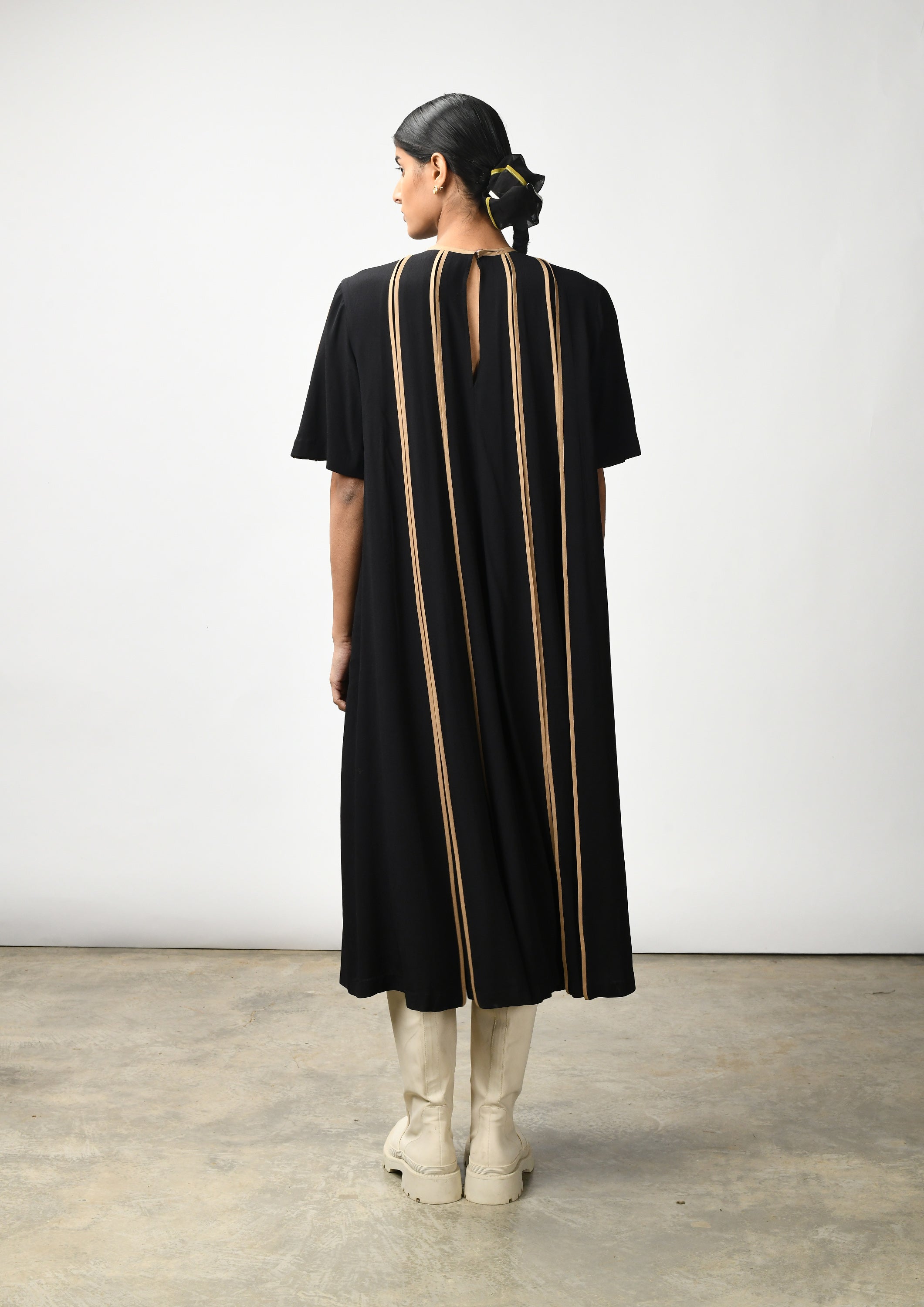 Classic midi tent dress