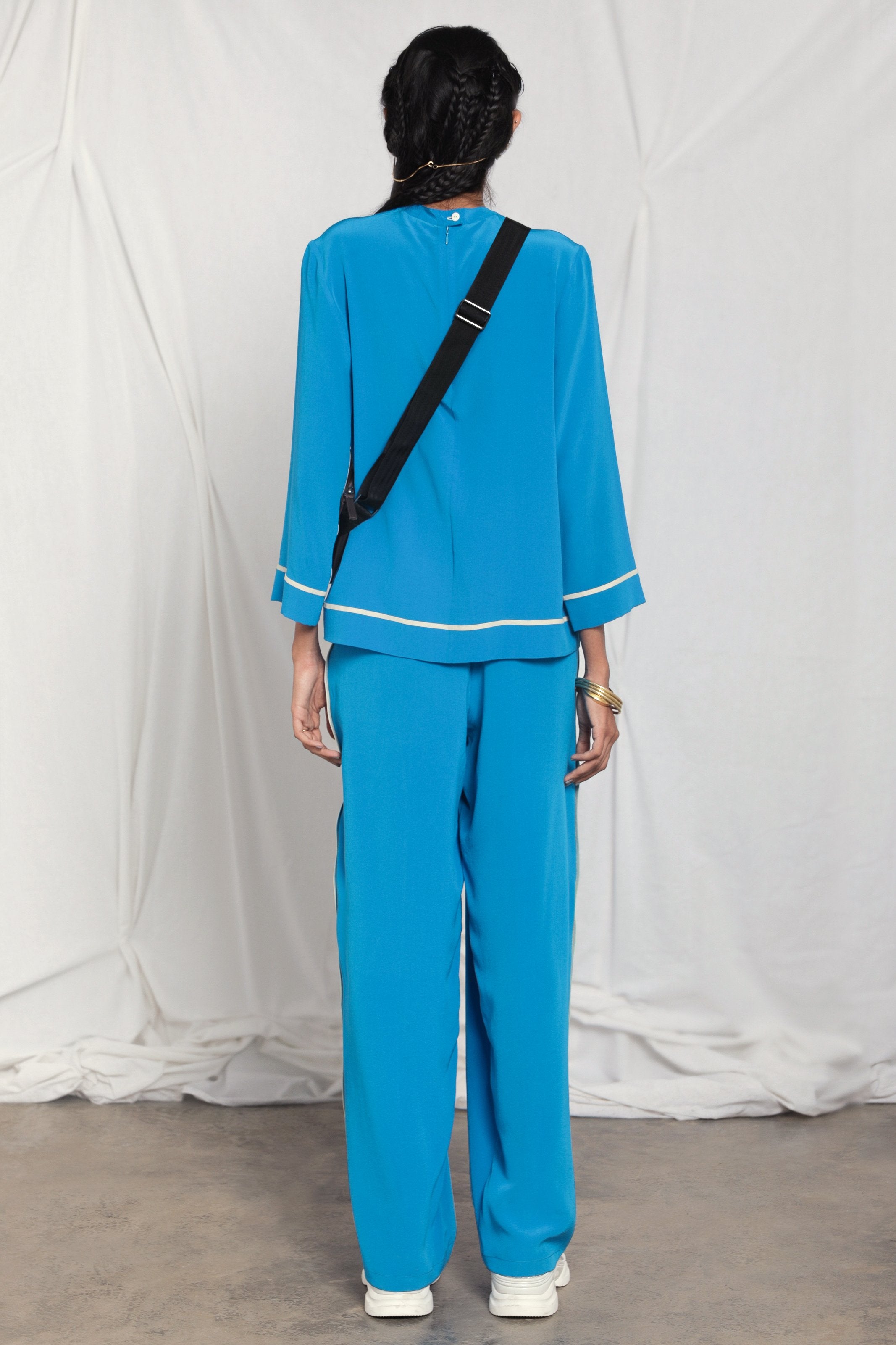 Silk pants with side seam detail
