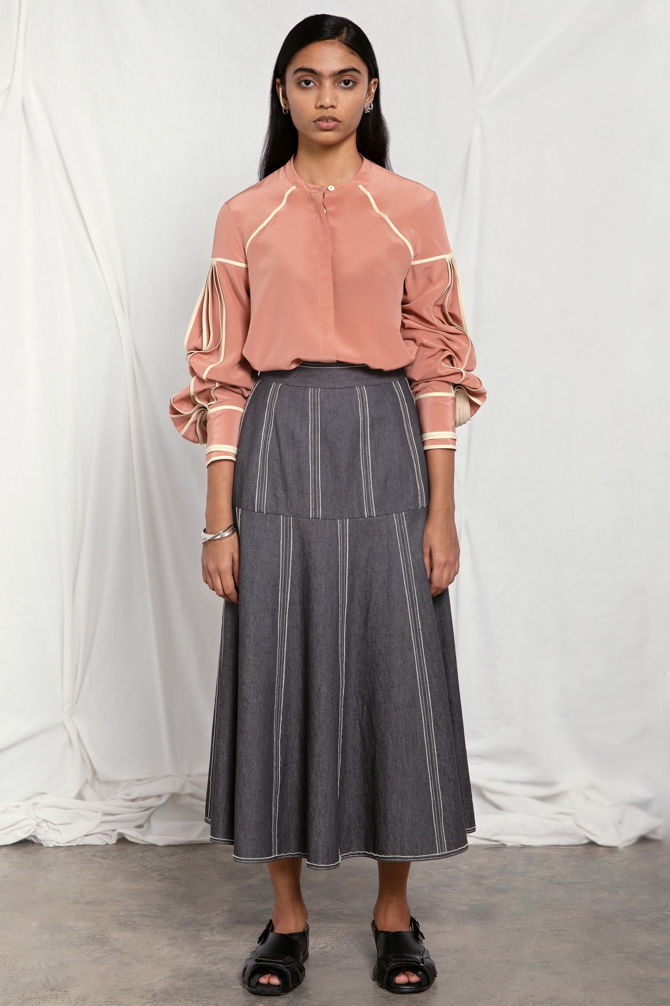 Band collar silk shirt
