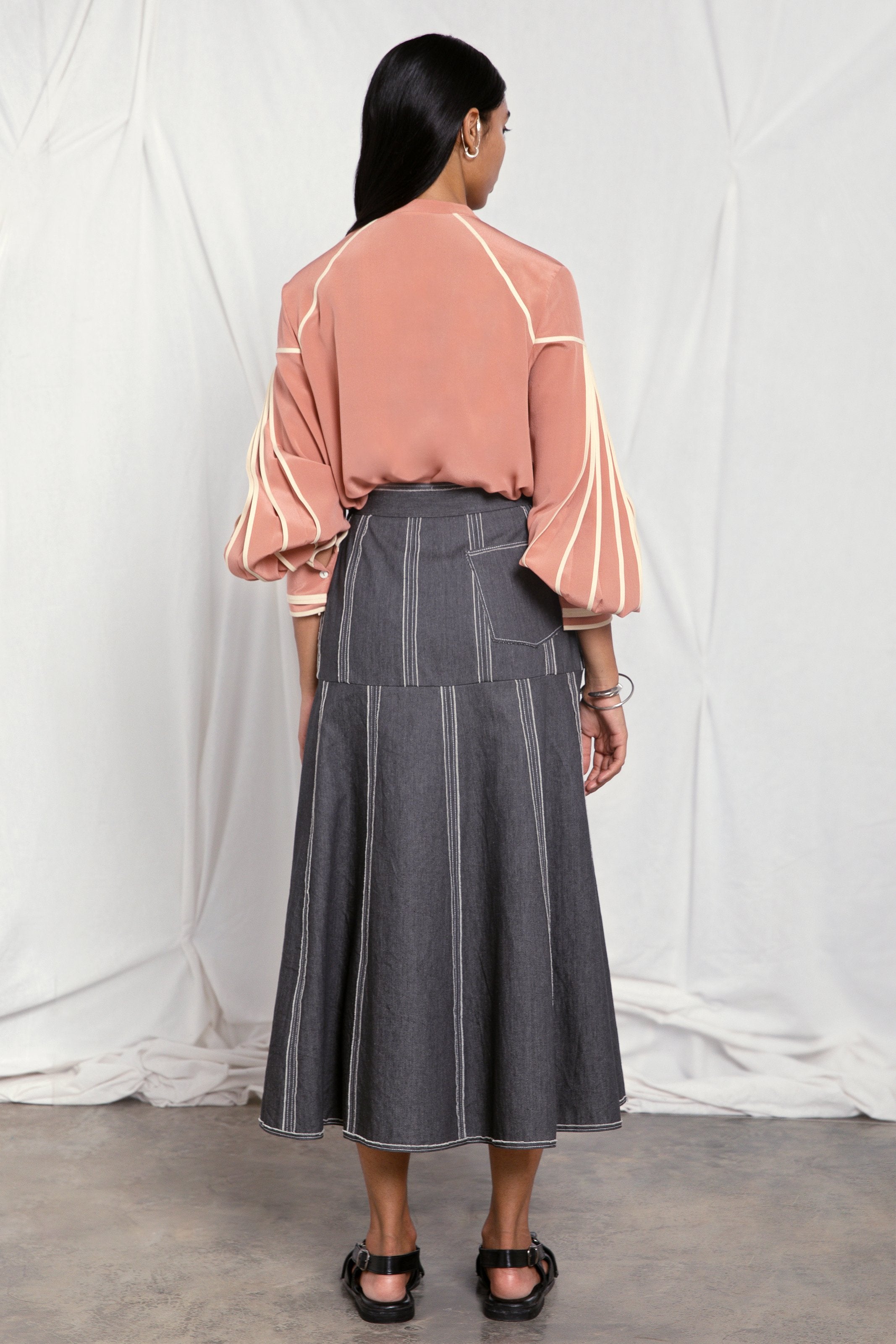 Band collar silk shirt