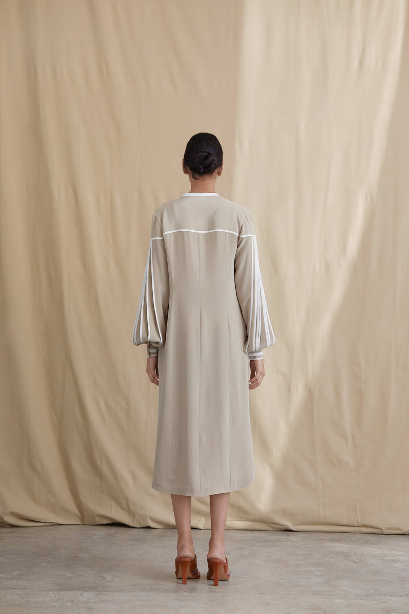 Shirt dress with pleated sleeves
