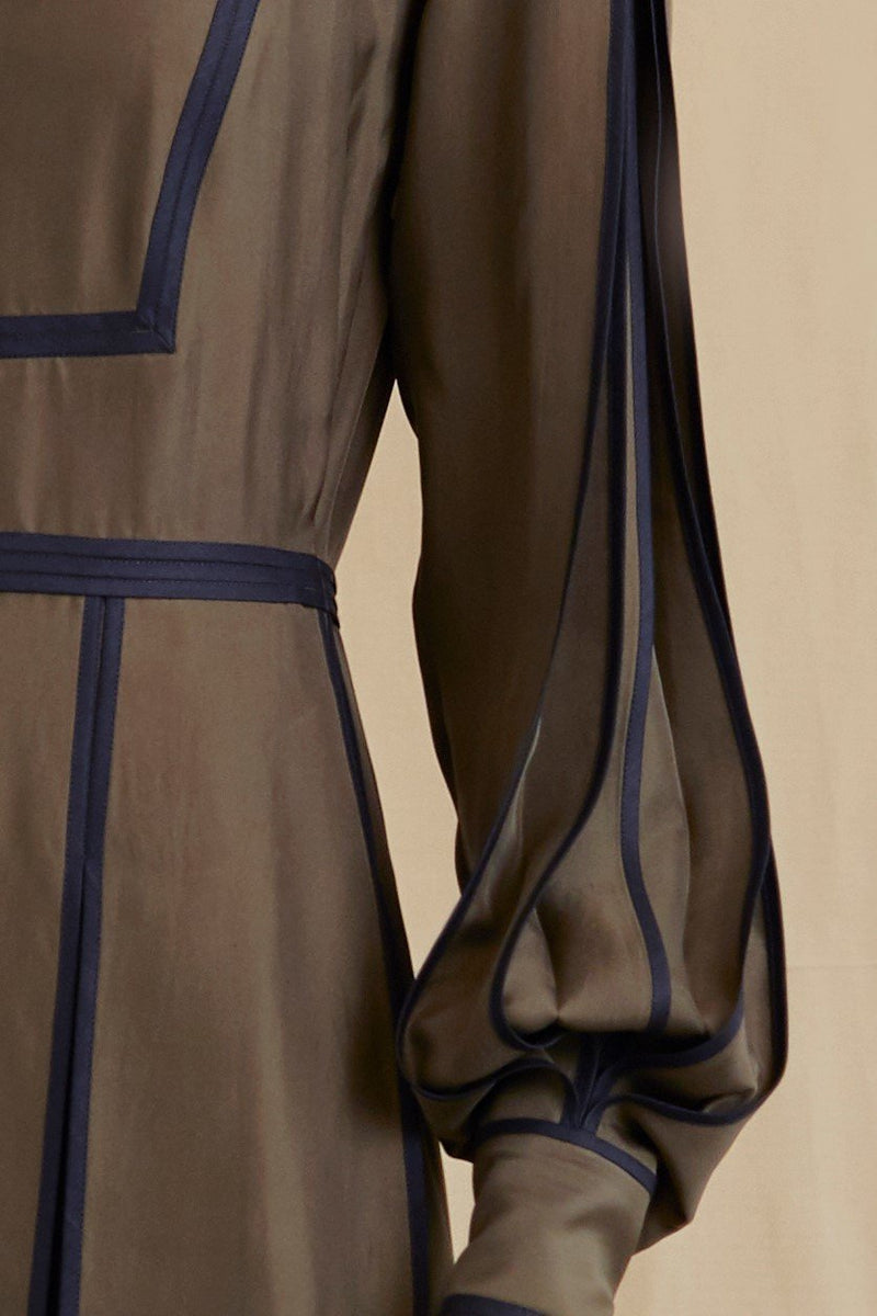 Silk dress with partially opened pleats